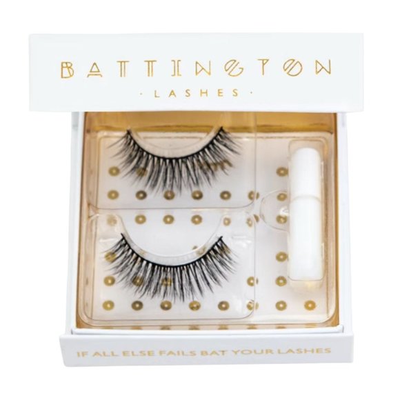Battington Lashes Other - BATTINGTON Lashes Monroe 3D Silk Lashes and Glue Kit | Multi-use | NEW in Box